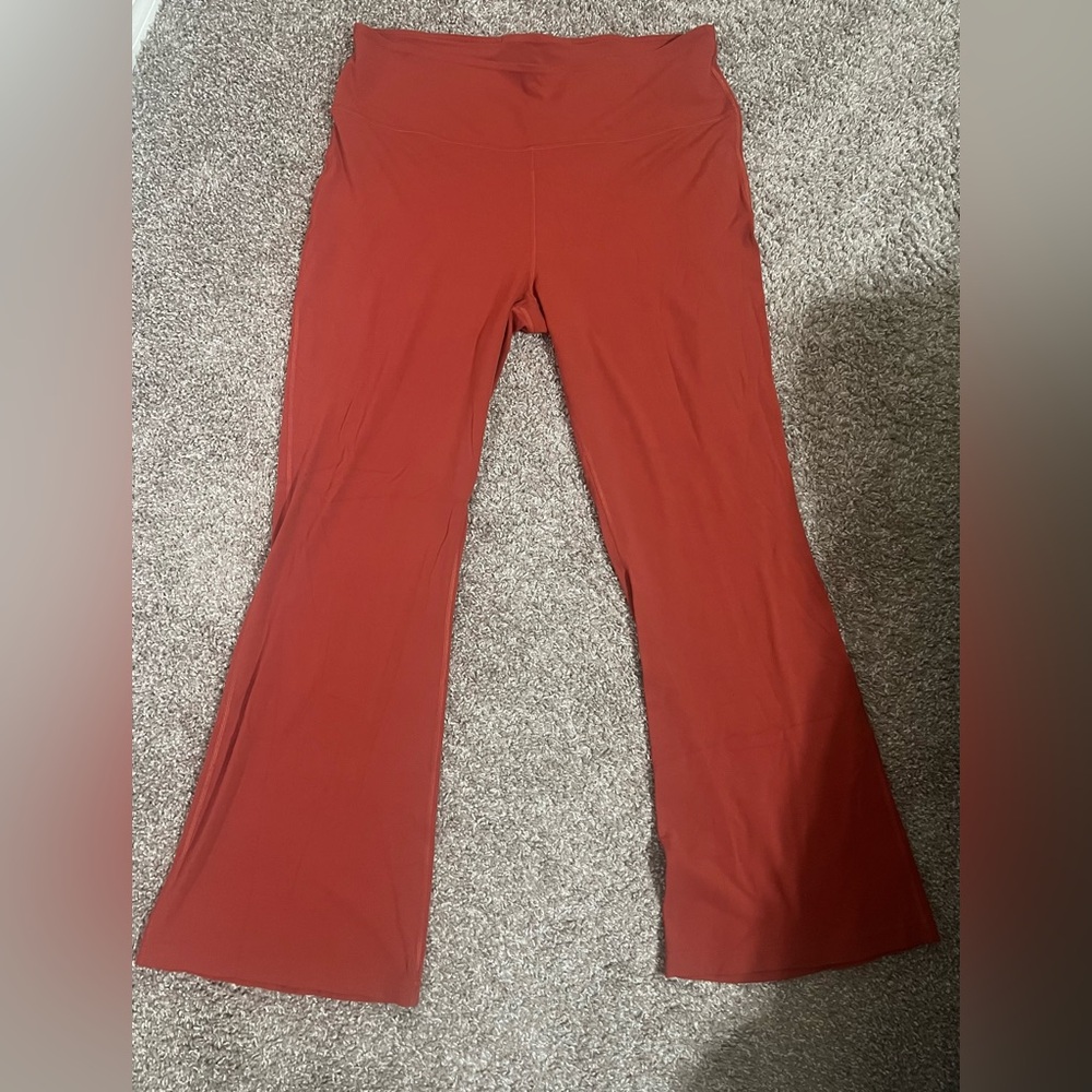 Lululemon Size 18 Groove pants